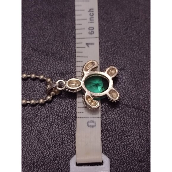 *Sale* Sterling silver green rhinestone turtle pendant necklace - Picture 7 of 11